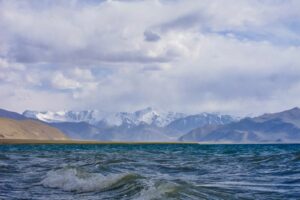 Karakul Lake